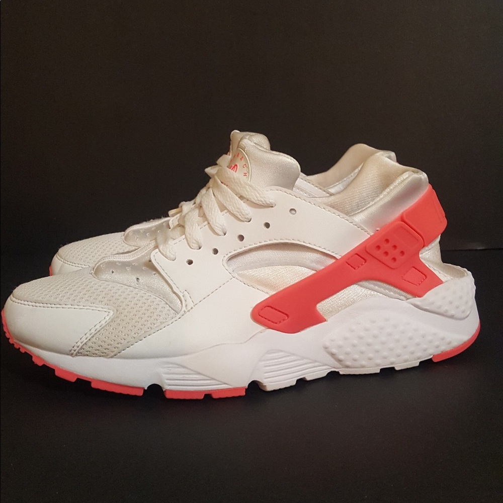 Nike huaraches !!!